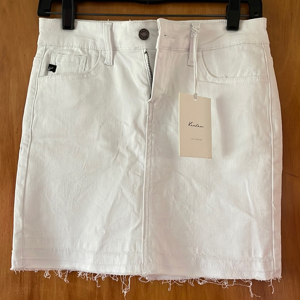White jean skirt XS- Kan Can